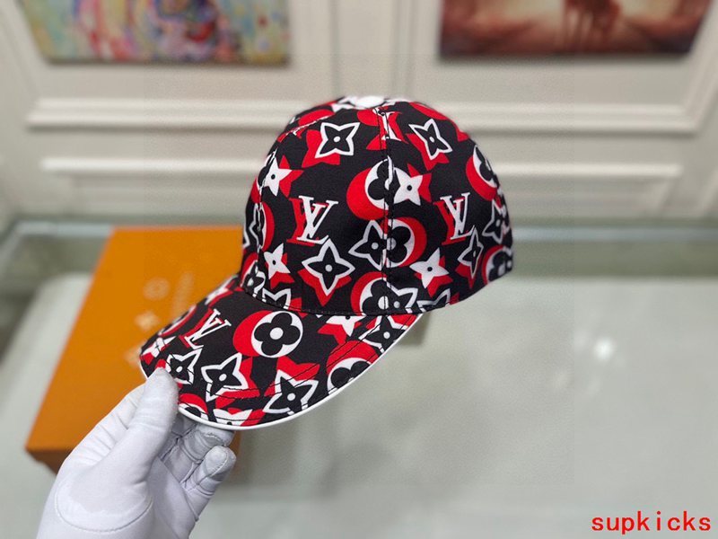 Louis Vuitton Luxury Cap