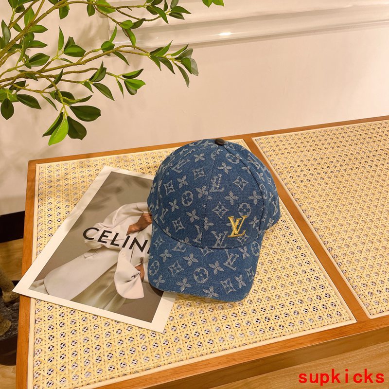 Louis Vuitton Luxury Cap