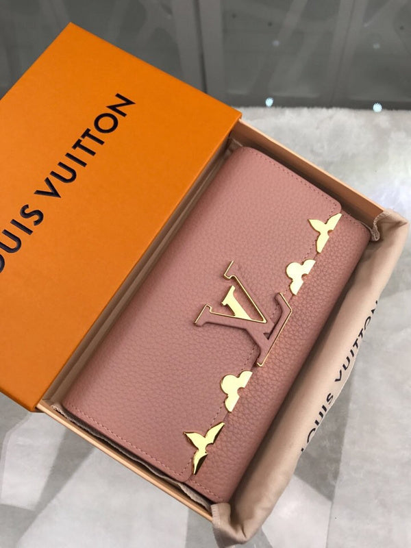 I W Fashion Lu-Vi bags - 8998