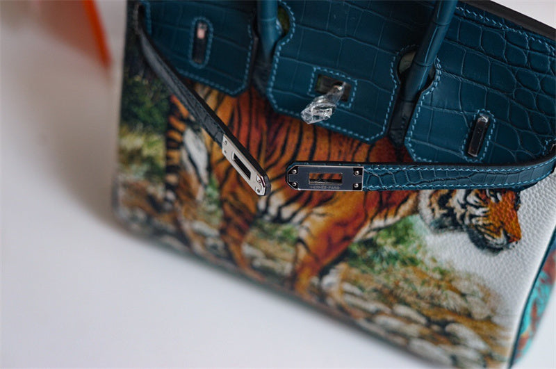 PHA - HMS Bags - 698