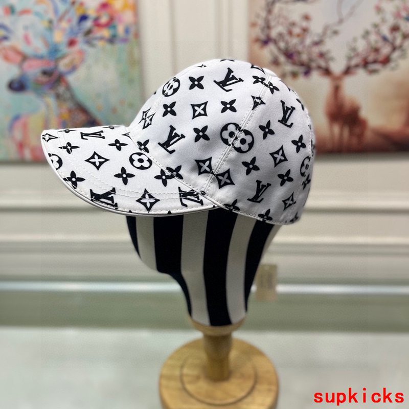 Louis Vuitton Luxury Cap