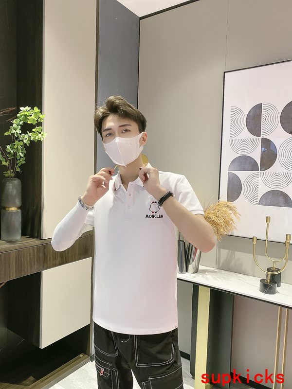 Moncler Luxury Cloth