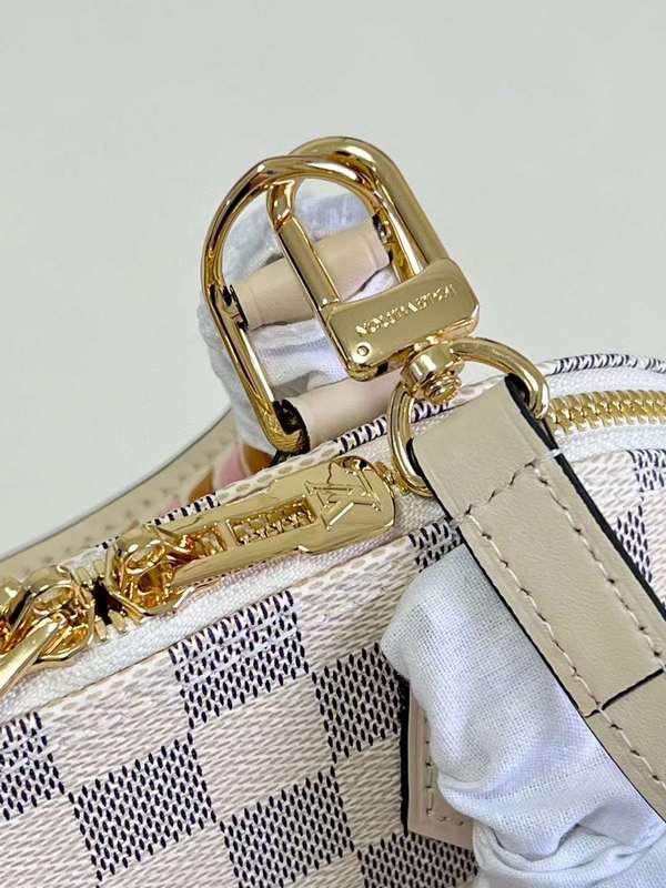 LOV2 Bags - Luxurious Bags  660