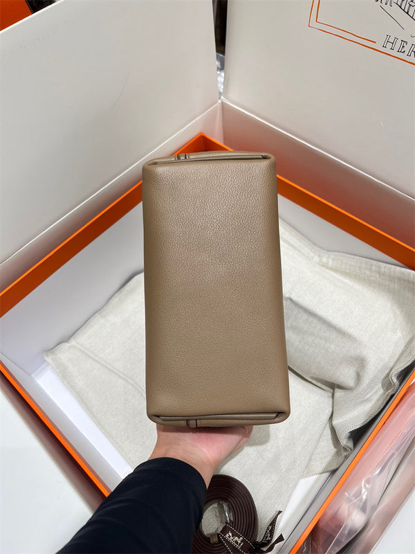PHA - HMS Bags - 097