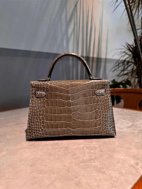 PHA - HMS Bags - 107