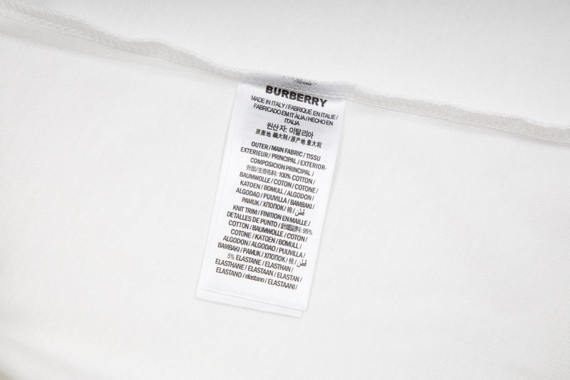 Burberry T-Shirts - 340