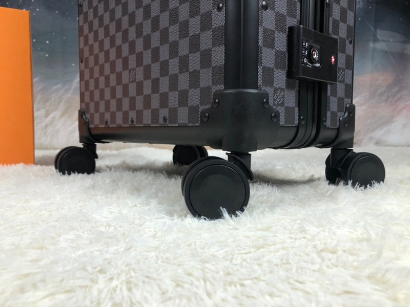 I W Fashion Lu-Vi bags - 11407