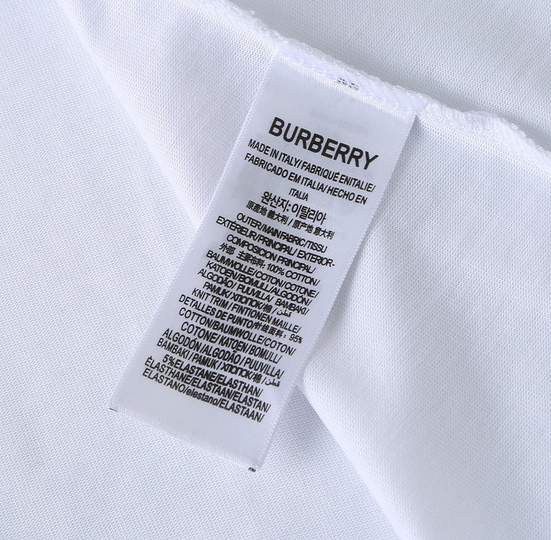 Burberry T-Shirts - 319