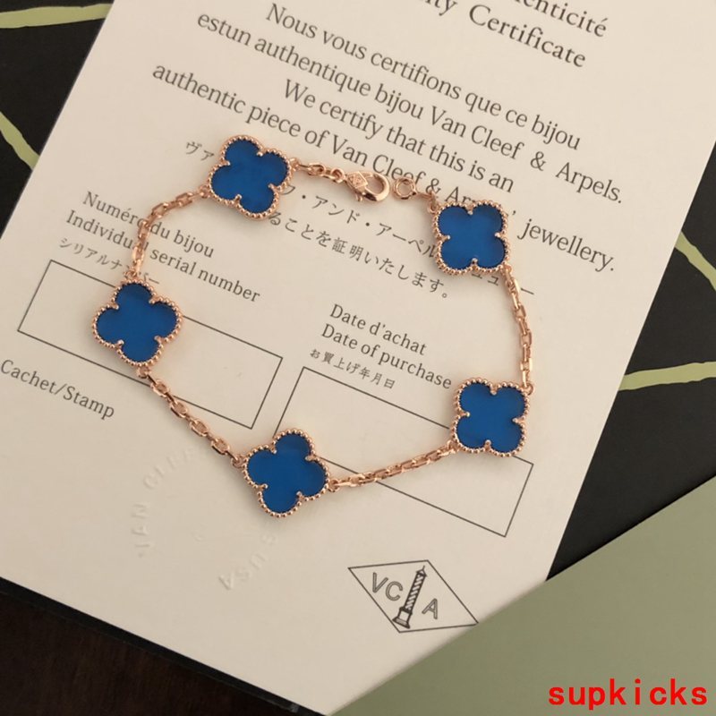 Van Cleef & Arples Jewelry