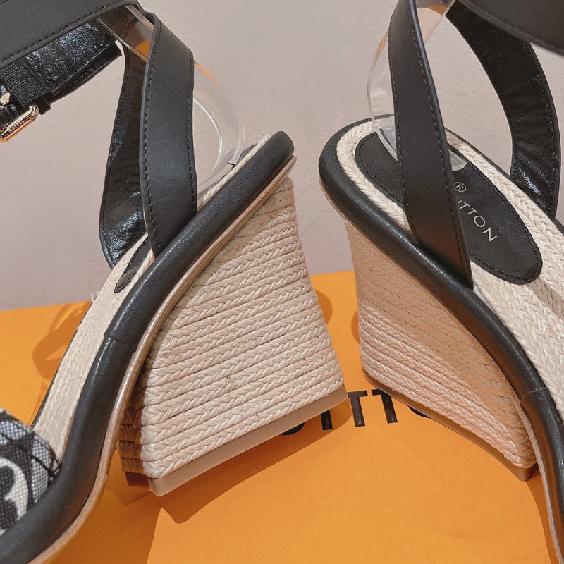 Louis Vuittion Luxury Shoes