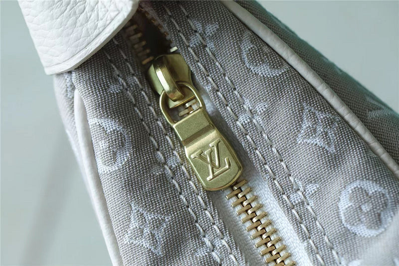 I W Fashion Lu-Vi bags - 9943