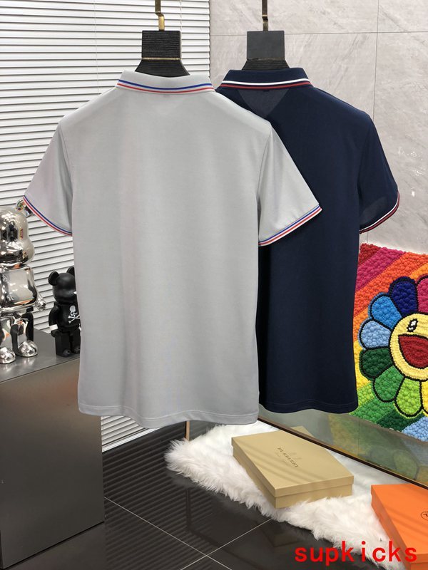 Moncler Luxury Cloth