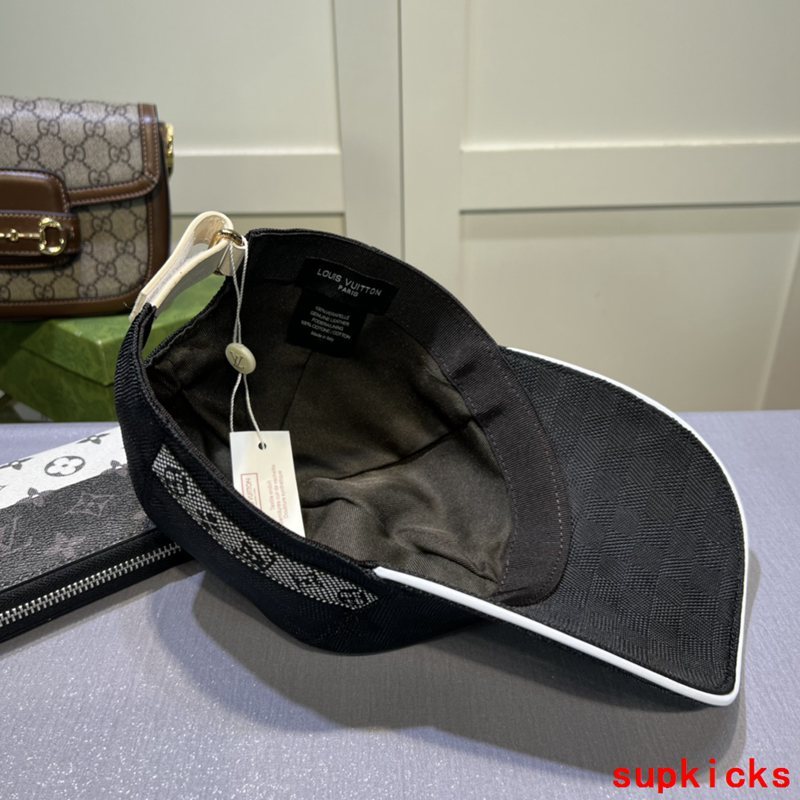 Louis Vuitton Luxury Cap