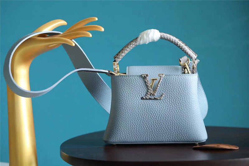 I W Fashion Lu-Vi bags - 8348