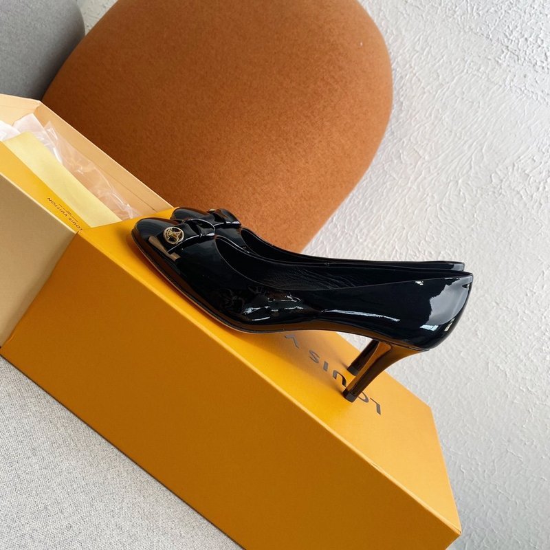 Louis Vuittion Luxury Shoes