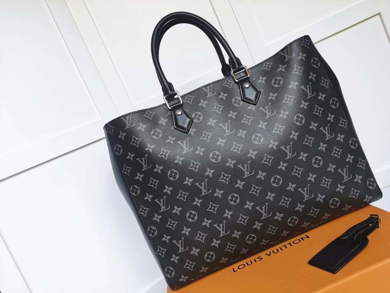 I W Fashion Lu-Vi bags - 17758