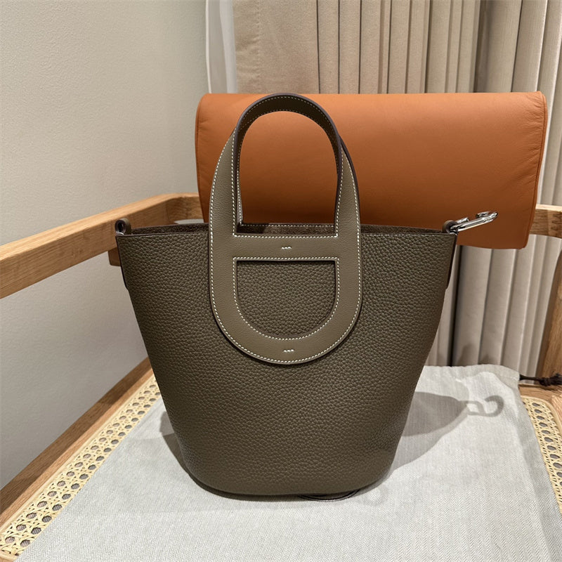 PHA - HMS Bags - 813