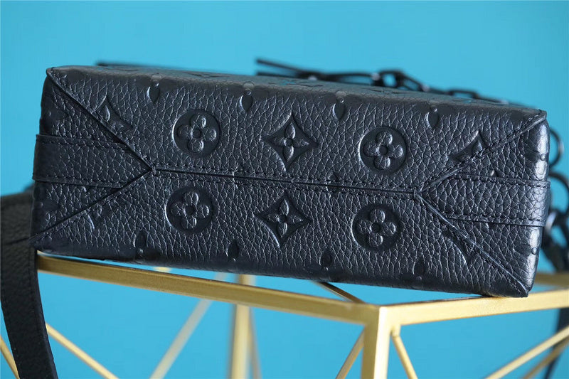 I W Fashion Lu-Vi bags - 10107