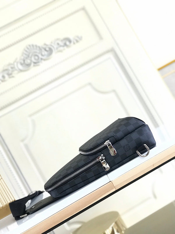 I W Fashion Lu-Vi bags - 17073