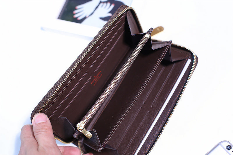 I W Fashion Lu-Vi bags - 10876