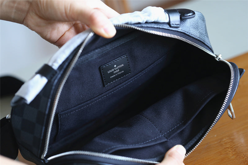 I W Fashion Lu-Vi bags - 10395