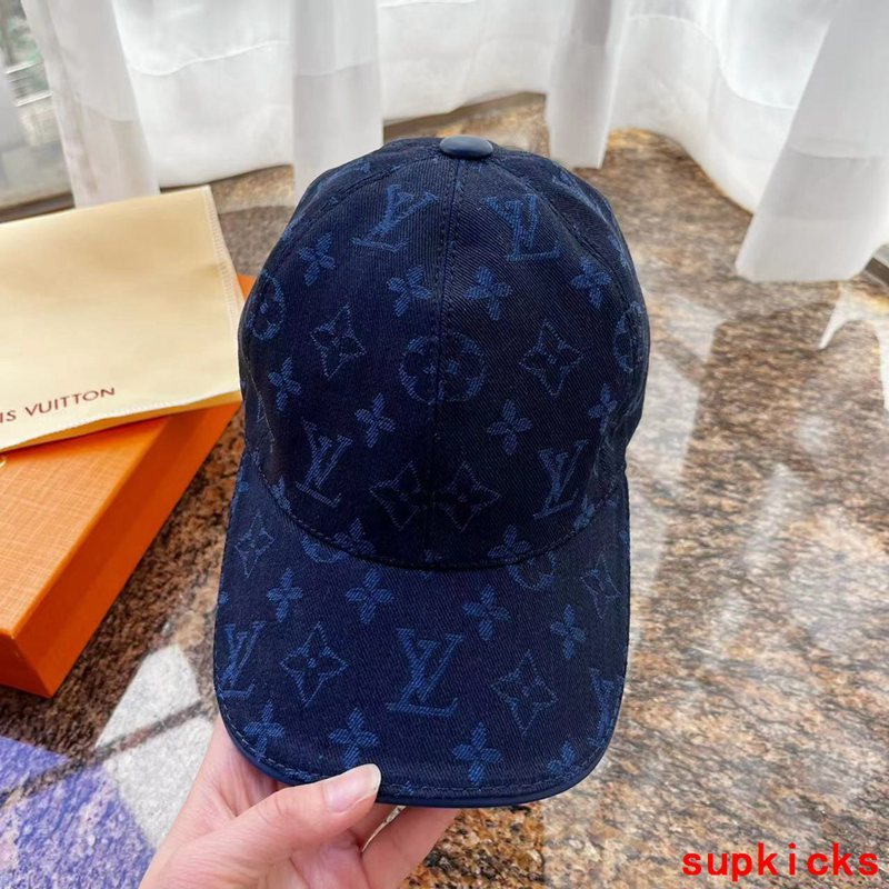 Louis Vuitton Luxury Cap