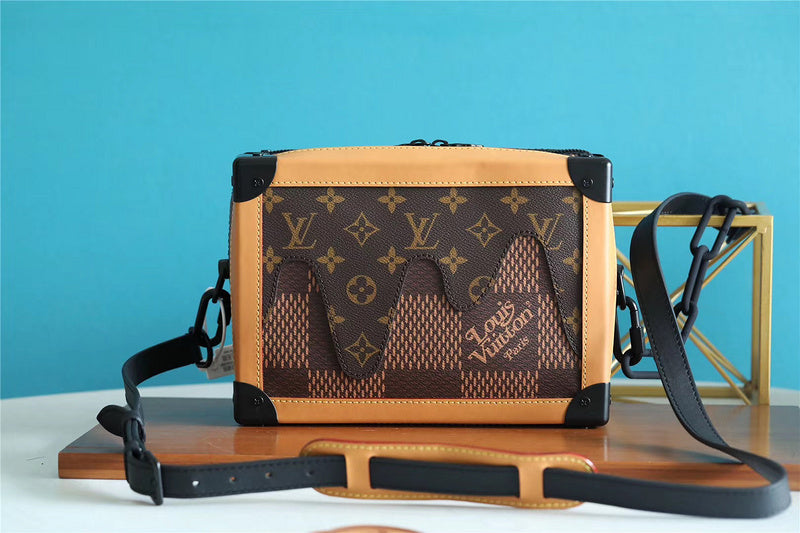 I W Fashion Lu-Vi bags - 10154