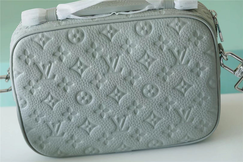 I W Fashion Lu-Vi bags - 9909