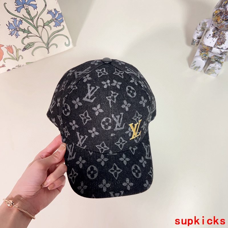 Louis Vuitton Luxury Cap