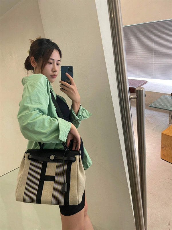PHA - HMS Bags - 003