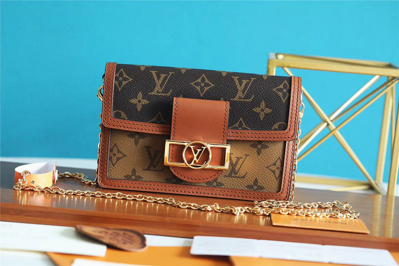 I W Fashion Lu-Vi bags - 8112