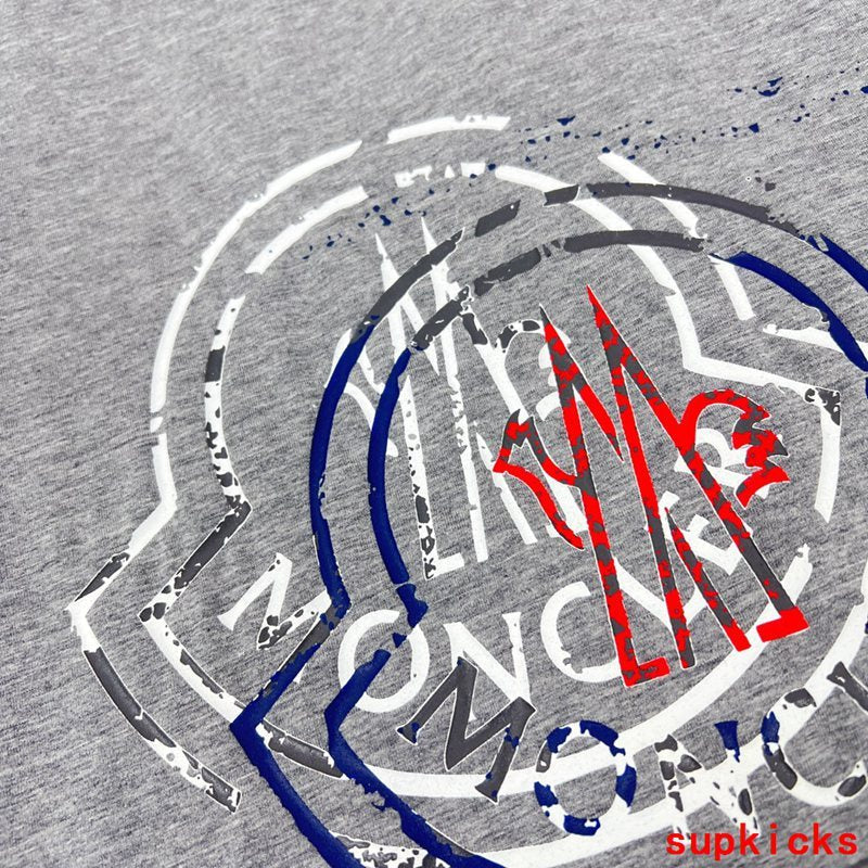 Moncler Luxury Cloth