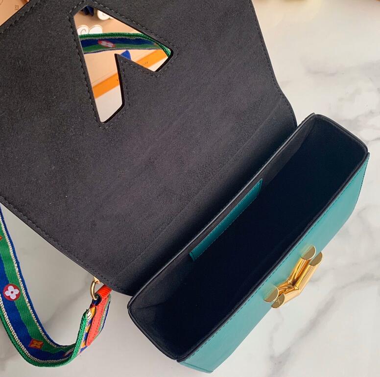 Ava’s Mode - LOV Bags - 3076