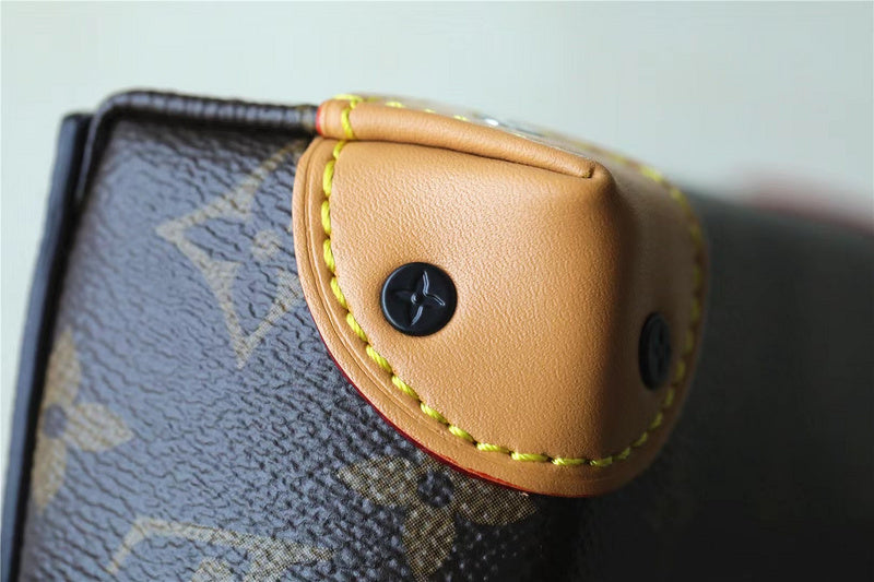 I W Fashion Lu-Vi bags - 9922