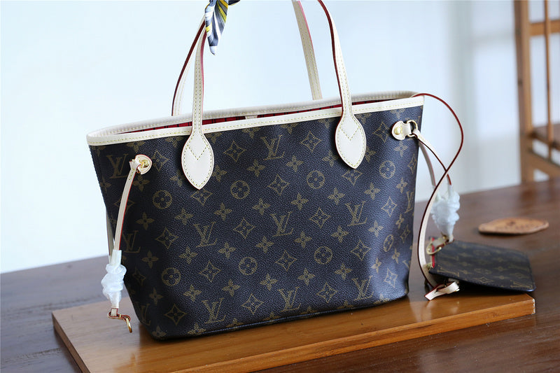 I W Fashion Lu-Vi bags - 8093