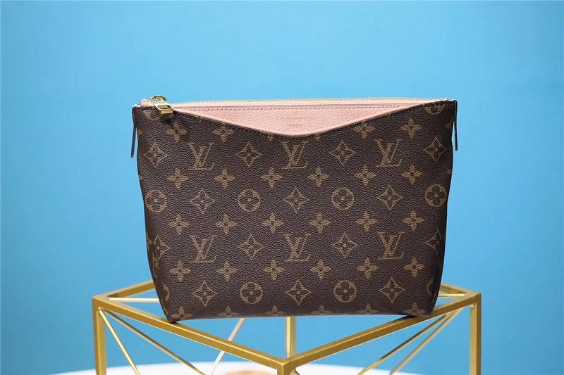 I W Fashion Lu-Vi bags - 8001