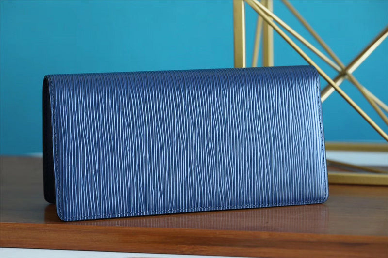 I W Fashion Lu-Vi bags - 10832
