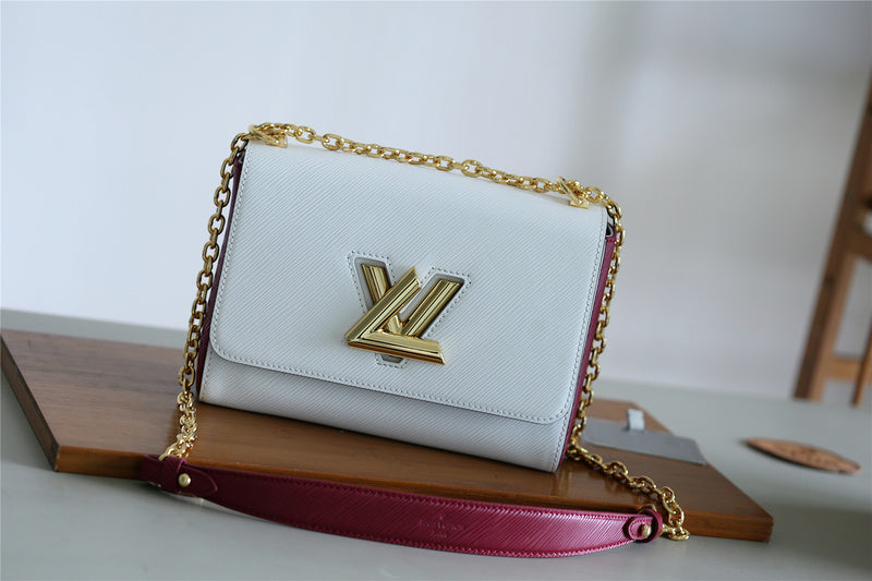 I W Fashion Lu-Vi bags - 8520