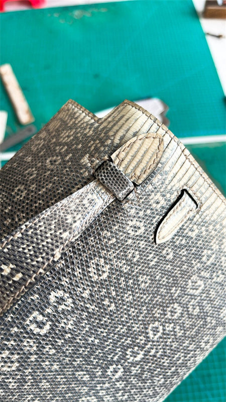 PHA - HMS Bags - 587