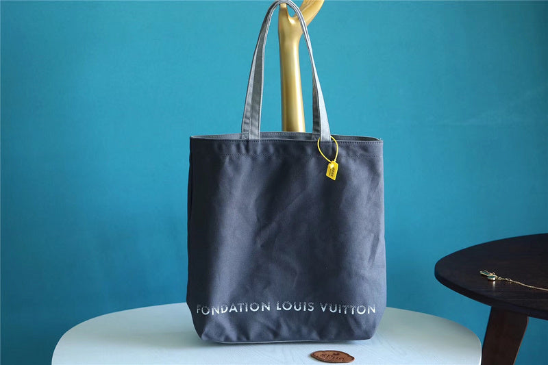 I W Fashion Lu-Vi bags - 8405