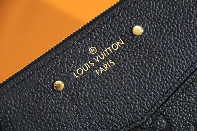 LOV2 Bags - Luxurious Bags  2733