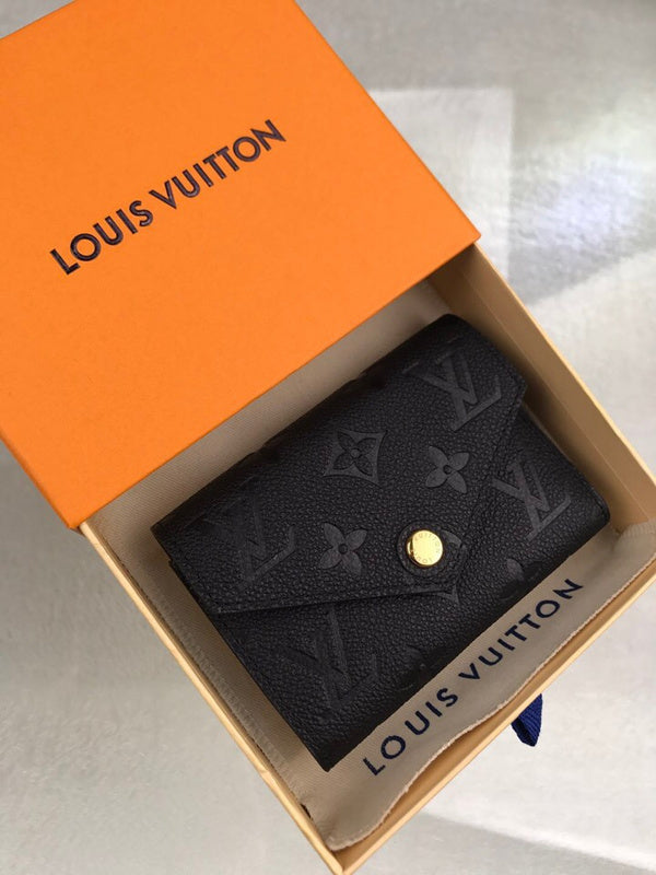 I W Fashion Lu-Vi bags - 17486