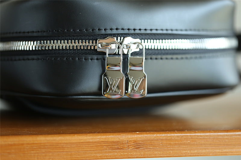 I W Fashion Lu-Vi bags - 10385