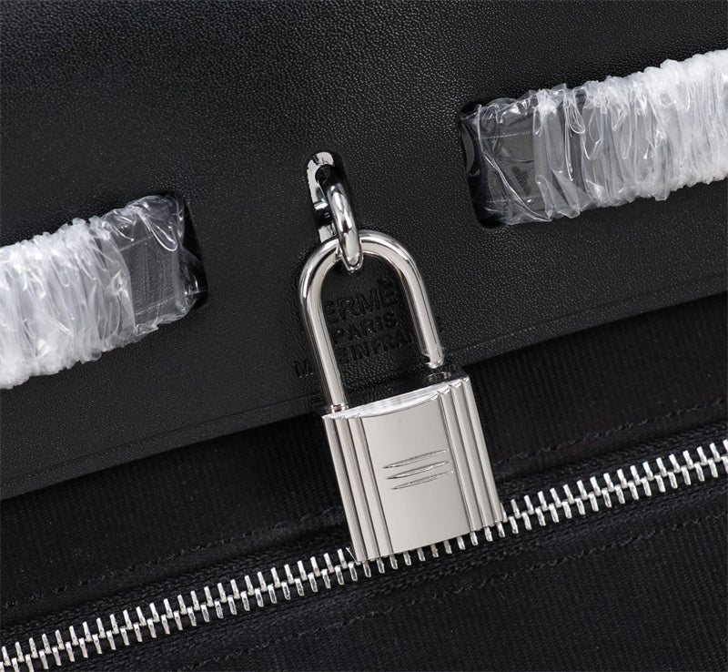 PHA - HMS Bags - 004
