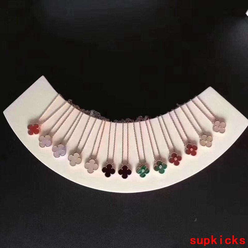 Van Cleef & Arples Jewelry