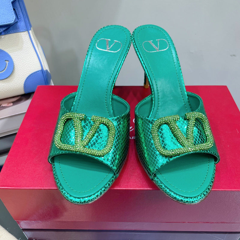 Valentino GARAVANI Luxury Shoes