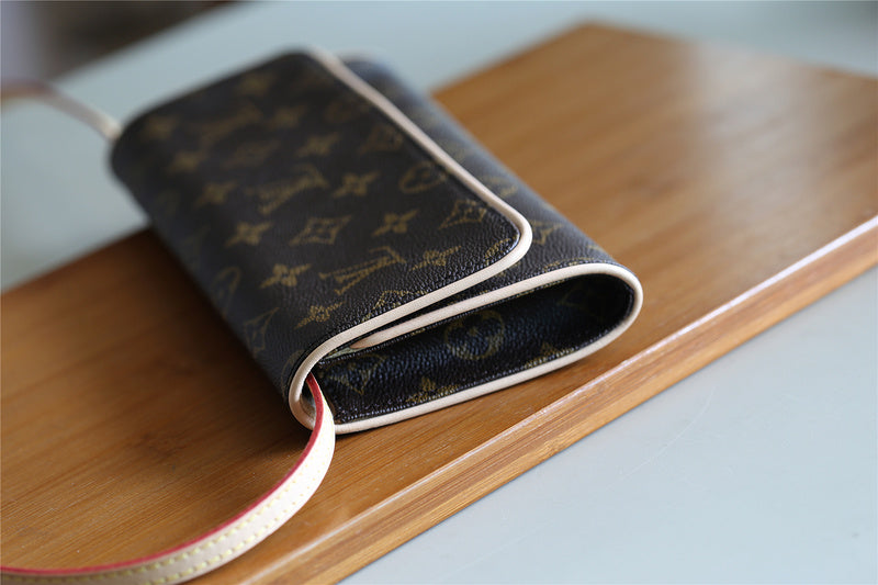 I W Fashion Lu-Vi bags - 9058