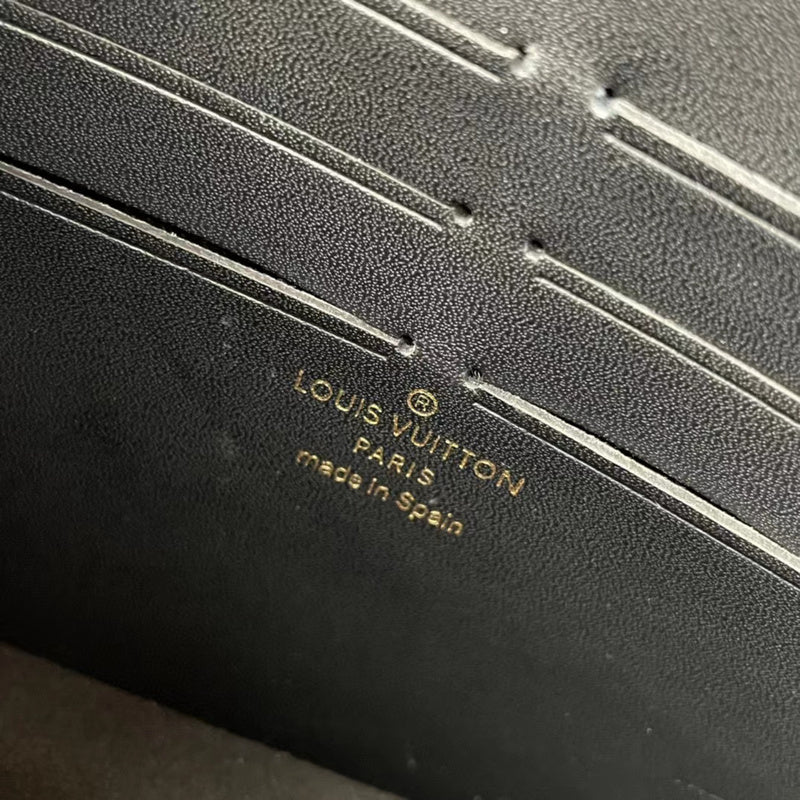 LOV2 Bags - Luxurious Bags  543
