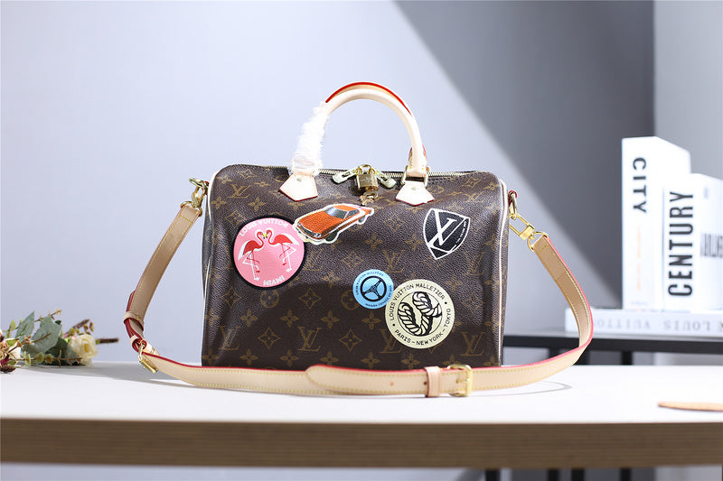 I W Fashion Lu-Vi bags - 8172
