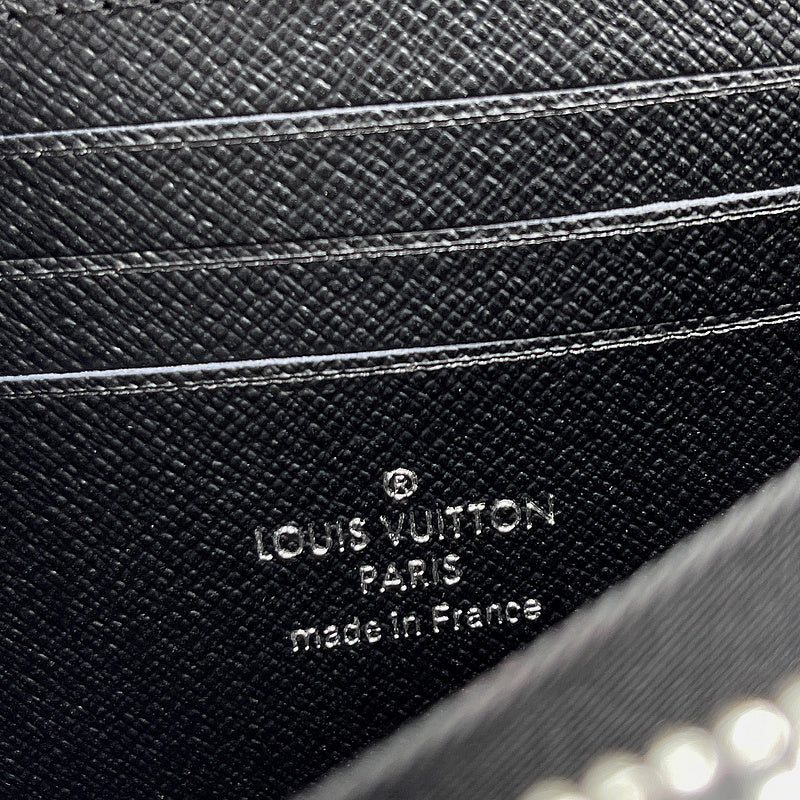 I W Fashion Lu-Vi bags - 10241